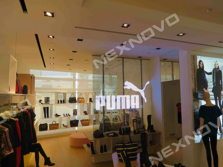 NEXNOVO Transparent LED display in high-end store in Hongkong(图2)