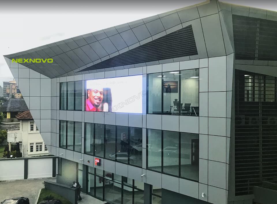 GT Bank office building with NEXNOVO transparent display in Tanzania(图3)