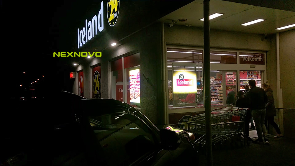 Iceland supermarket -NEXNOVO transparent LED display(图4)