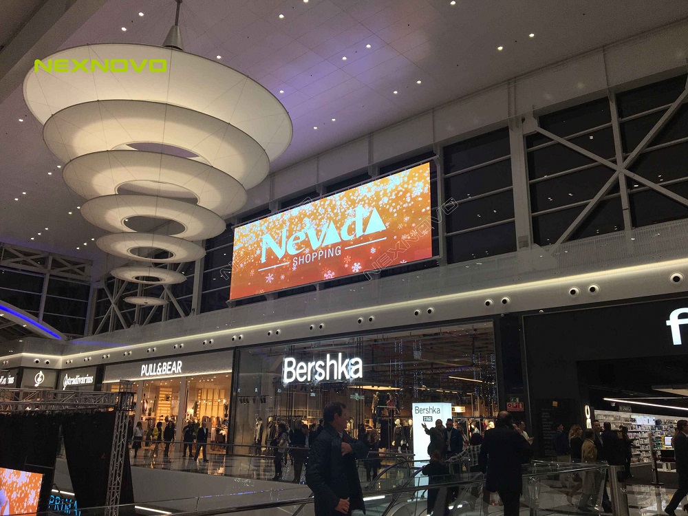 NEVADA Shopping mall with NEXNOVO transparent LED screen(图2)